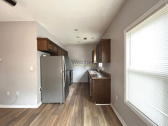 4th image of 726 N 4th St #726A