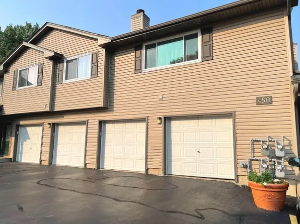 450 Valley Dr APT 201, Naperville, IL 60563