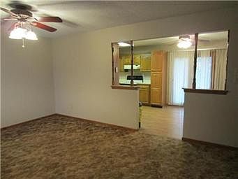 4th image of 15706 Terry Ave