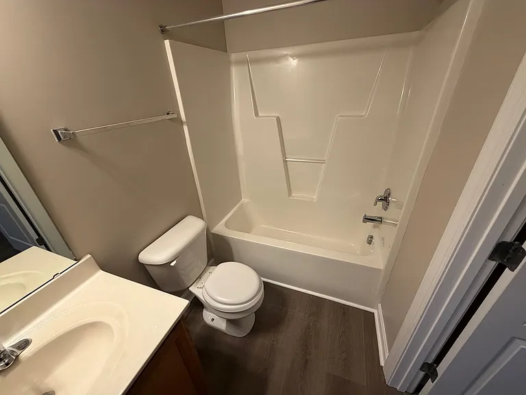 8819 Orchard Grove Way — Photo 9
