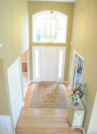 2nd image of 25710 Laramie Dr