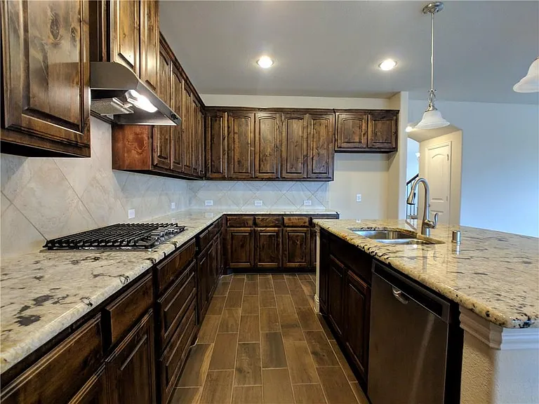 1824 Balboa Park Dr — Photo 13