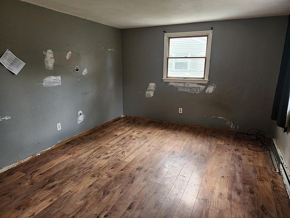 4th image of 267 Morgan Rd