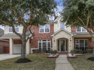 2702 Raven Ridge Dr, Pearland, TX 77584