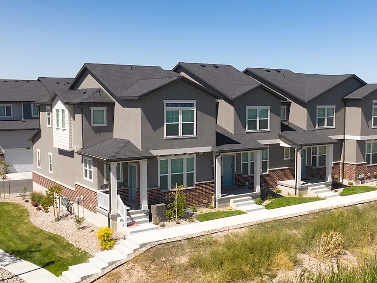 Gabler's Grove Townhomes — Photo 3