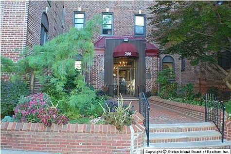 1st image of 200 Hart Blvd APT 5H