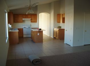 1400 E Santa Fiore St, San Tan Valley, AZ 85140