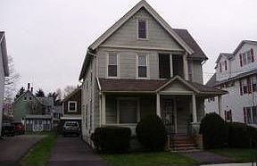 2nd image of 14 Holland St