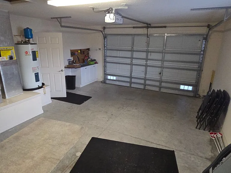 2280 Biscayne Ave — Photo 5