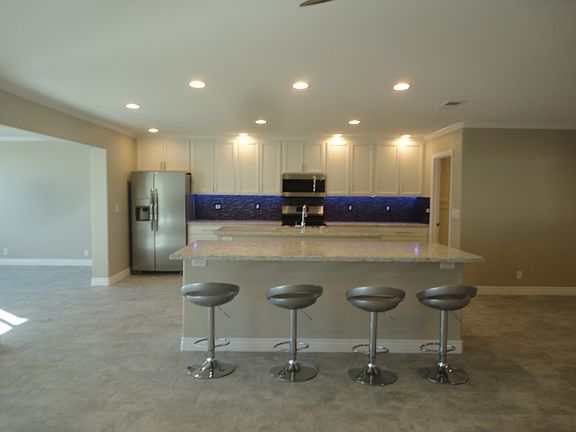 3rd image of 7809 E Northland Dr