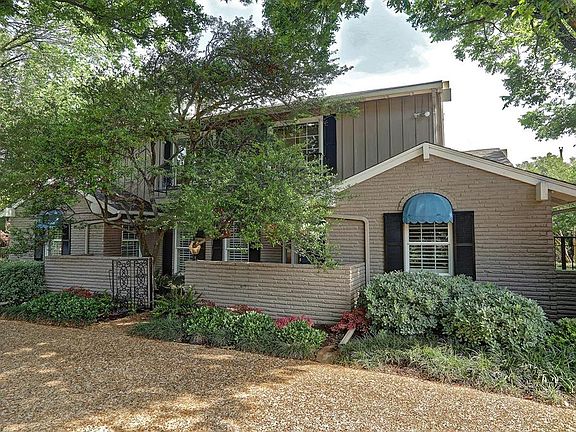 2nd image of 3929 Alta Vista Ln