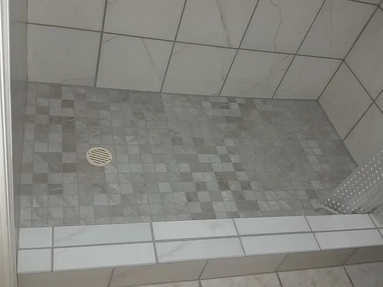 MASTER SHOWER.