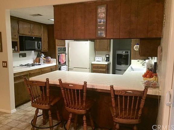 2nd image of 2187 Pine Crest Dr
