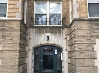 2651 W Arthur Ave APT 3, Chicago, IL 60645