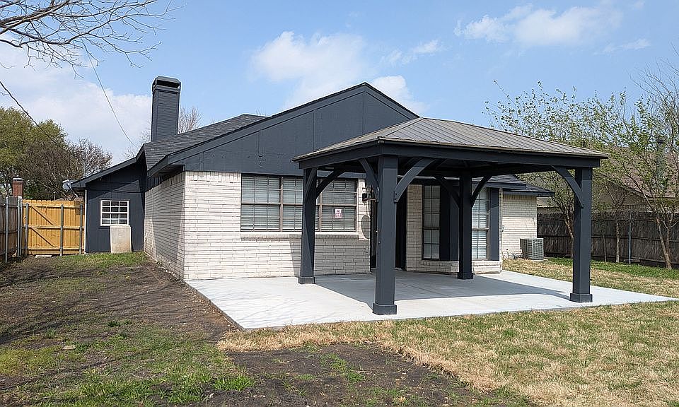 1st image of 2414 Havenwood Dr