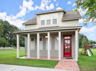 331 Sycamore Cir, Brusly, LA 70719