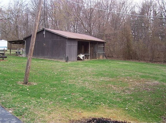 2nd image of 9591 Blain Hwy