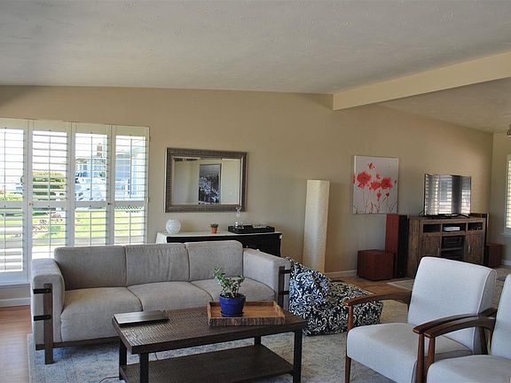 4th image of 3609 W Canal Dr