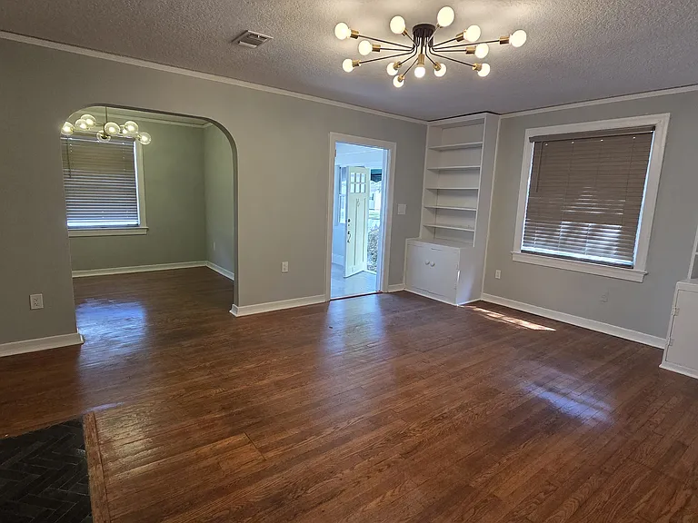 1243 Monterey St — Photo 7