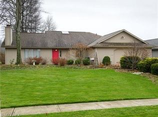 32409 Bluffstone Cir, North Ridgeville, OH 44039