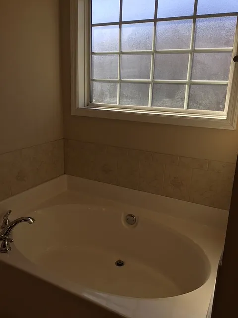 3 Bedroom/2 Bath home in Valdosta — Photo 4