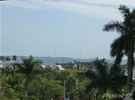 2nd image of 2627 S Bayshore Dr 602 #602
