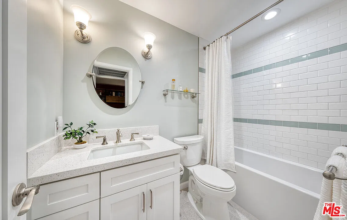 1 bed, 1.0 bath, 674 sqft, $2,700 — Photo 3
