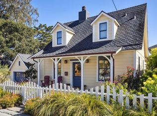 207 Wood St, Pacific Grove, CA 93950