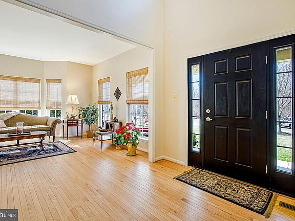 4th image of 11617 Philadelphia Rd