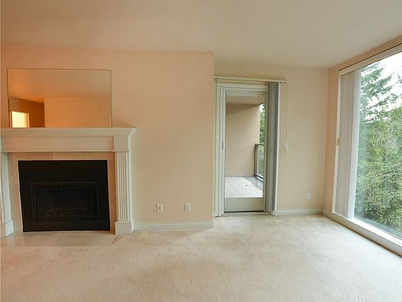 4th image of 15508 Country Club Dr SE #A-34