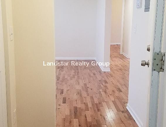 2nd image of 6207 N Ravenswood Ave #2