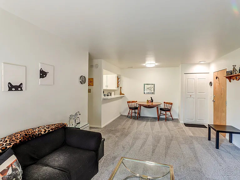 LaFonda Apartments — Photo 11