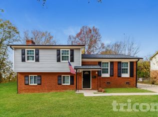 6809 Cardigan Ave, Charlotte, NC 28215