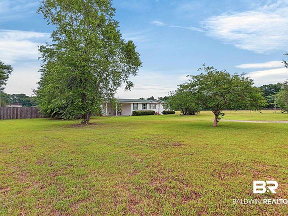 3rd image of 24903 Patterson Rd