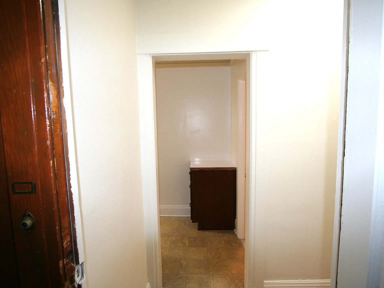 1 bed, 550 sqft, $1,295 — Photo 2