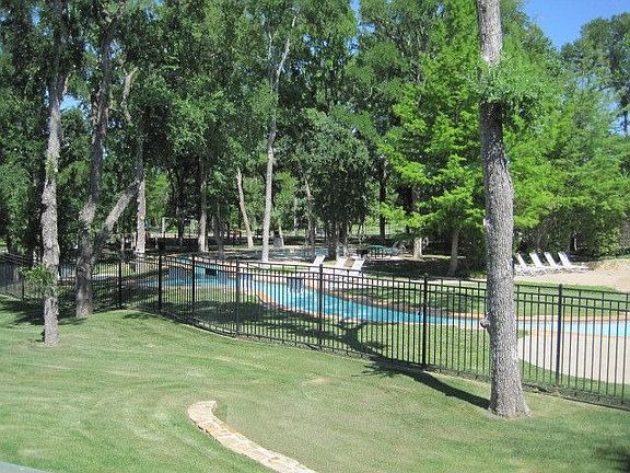 3rd image of 14633 Ballentrae Dr