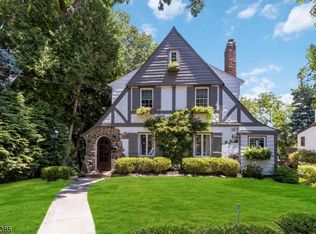 31 Sherman Pl, Morristown, NJ 07960