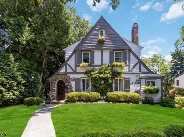 31 Sherman Pl, Morristown Town, NJ 07960