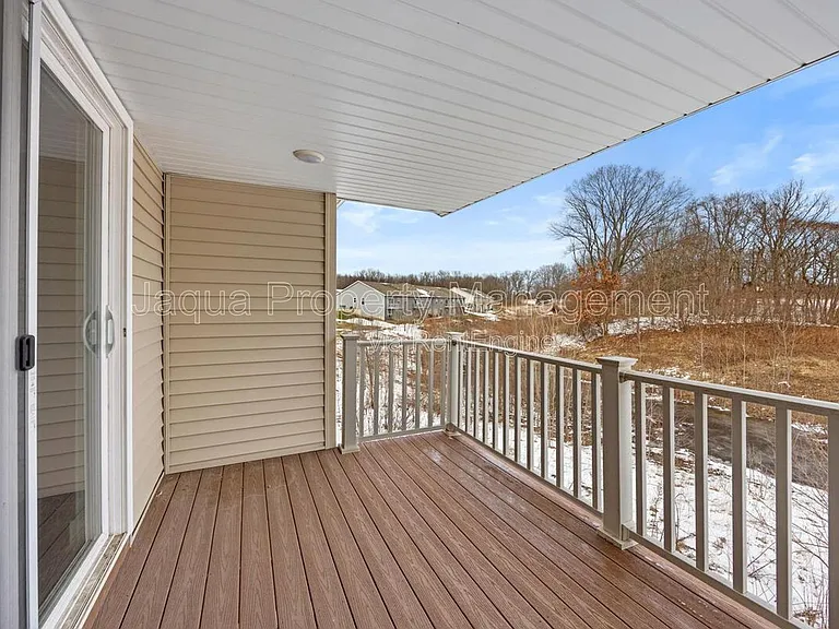 1368 S Village Cir — Photo 21