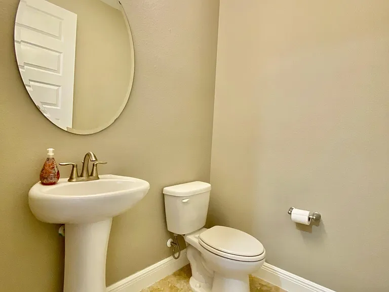 16238 Wind View Ln — Photo 23