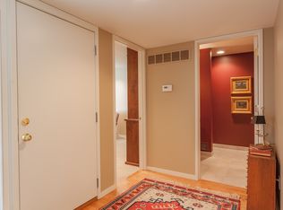 1047 Young Pl, Ann Arbor, MI 48105