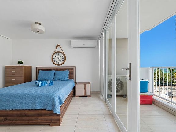 5th image of 5859 Ave Isla Verde
