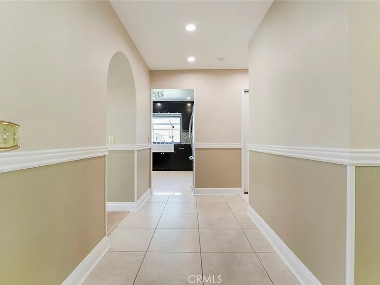 10928 Meseta Ave — Photo 9