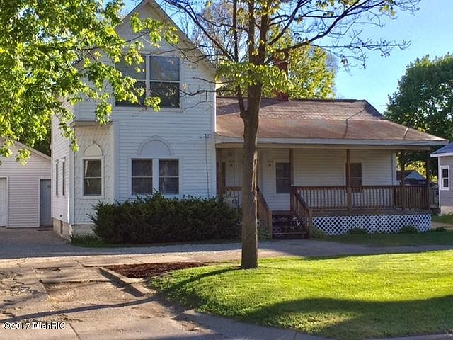 1st image of 325 E Allegan St