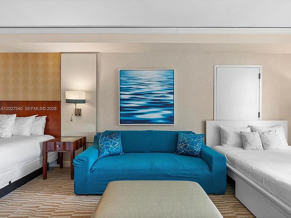 4th image of 18001 Collins Ave #2511