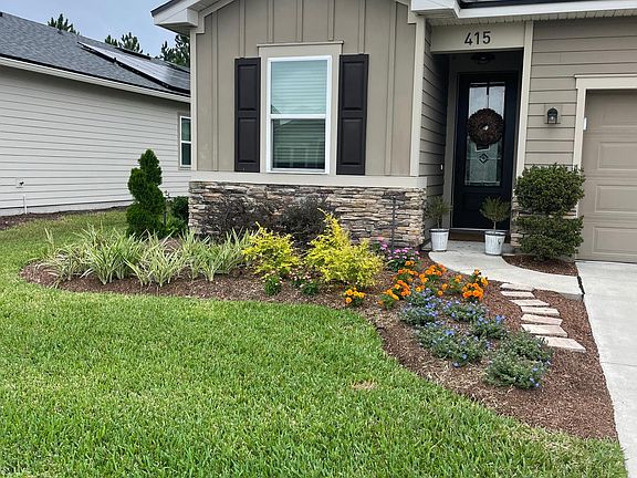 3rd image of 415 Aventurine Ave