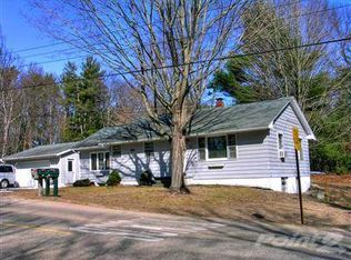 20 S Clymer St, Pentwater, MI 49449