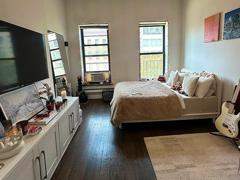 802 9th Ave #3-B — Photo 5