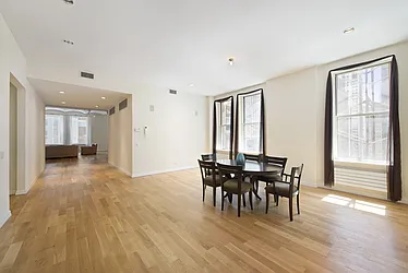 Rented by Nest Seekers International