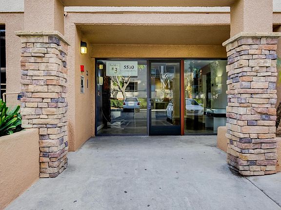 2nd image of 5530 Owensmouth Ave APT 212
